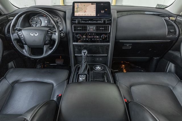 Used 2023 INFINITI QX80 Luxe w/ Cargo Package RWD image 6