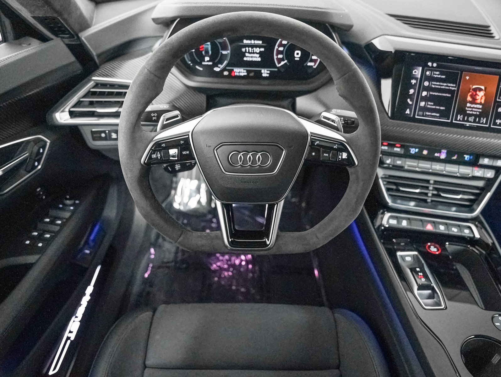 Certified 2024 Audi e-tron GT Prestige AWD/4WD image 13