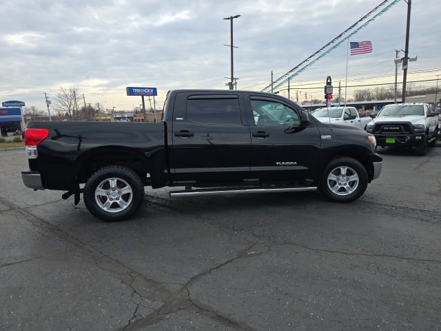 Used 2011 Toyota Tundra Grade w/ SR5 Pkg image 11