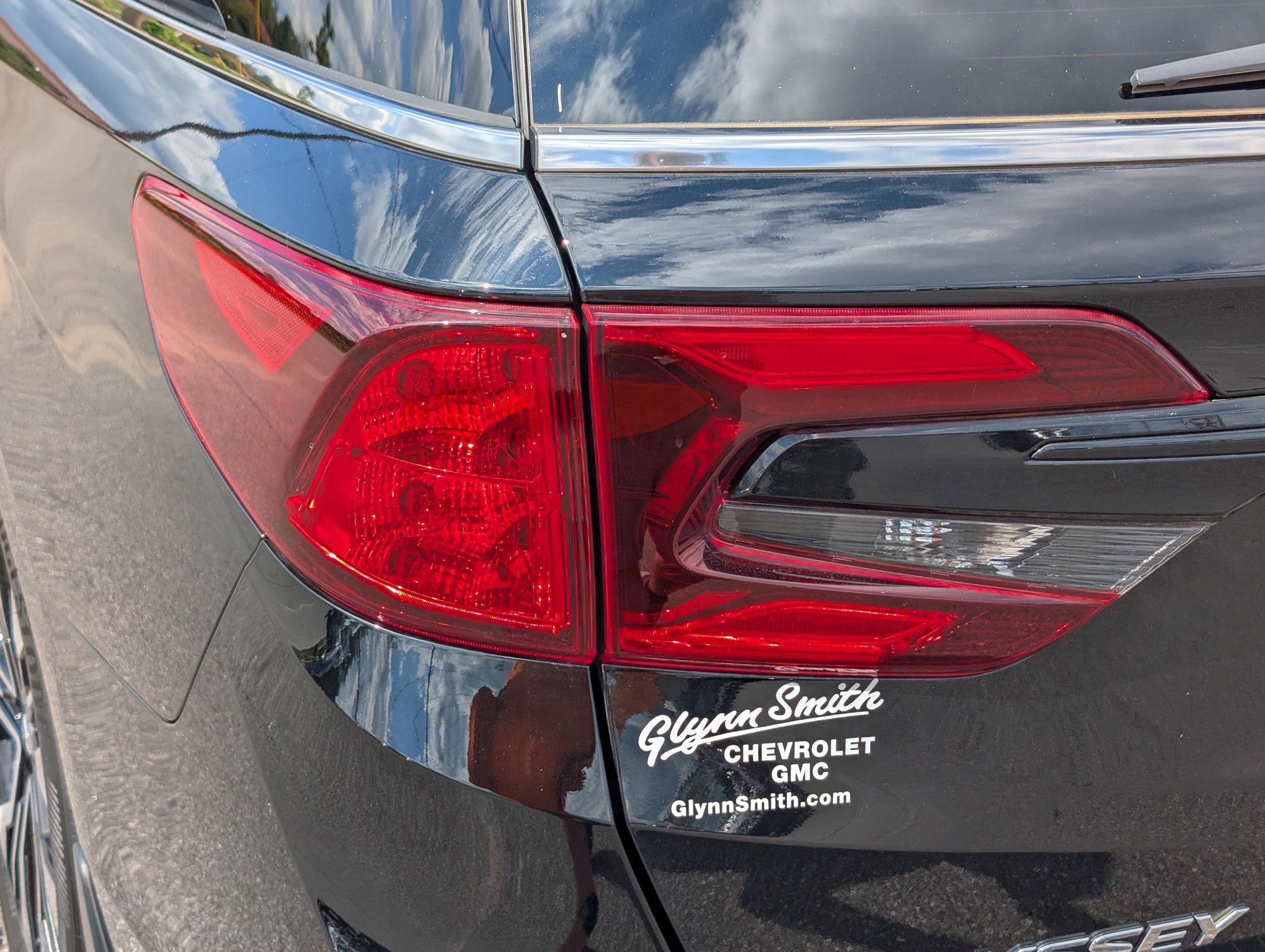 Used 2025 Honda Odyssey Elite image 11