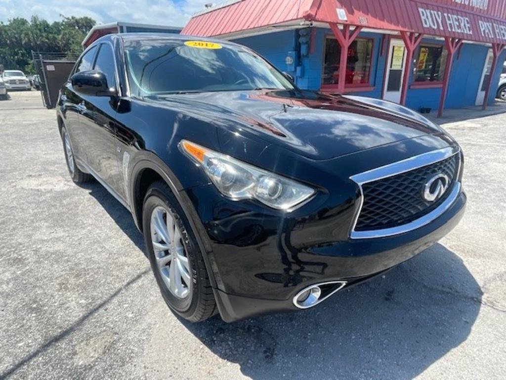 Used 2017 INFINITI QX70 2WD image 1