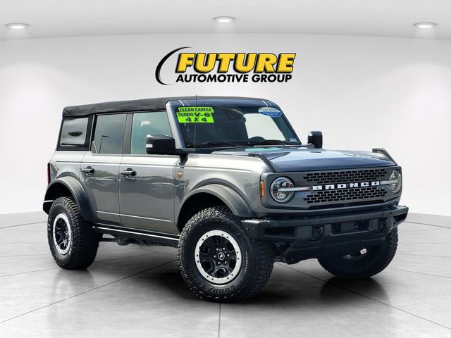 Used 2023 Ford Bronco Badlands image 1