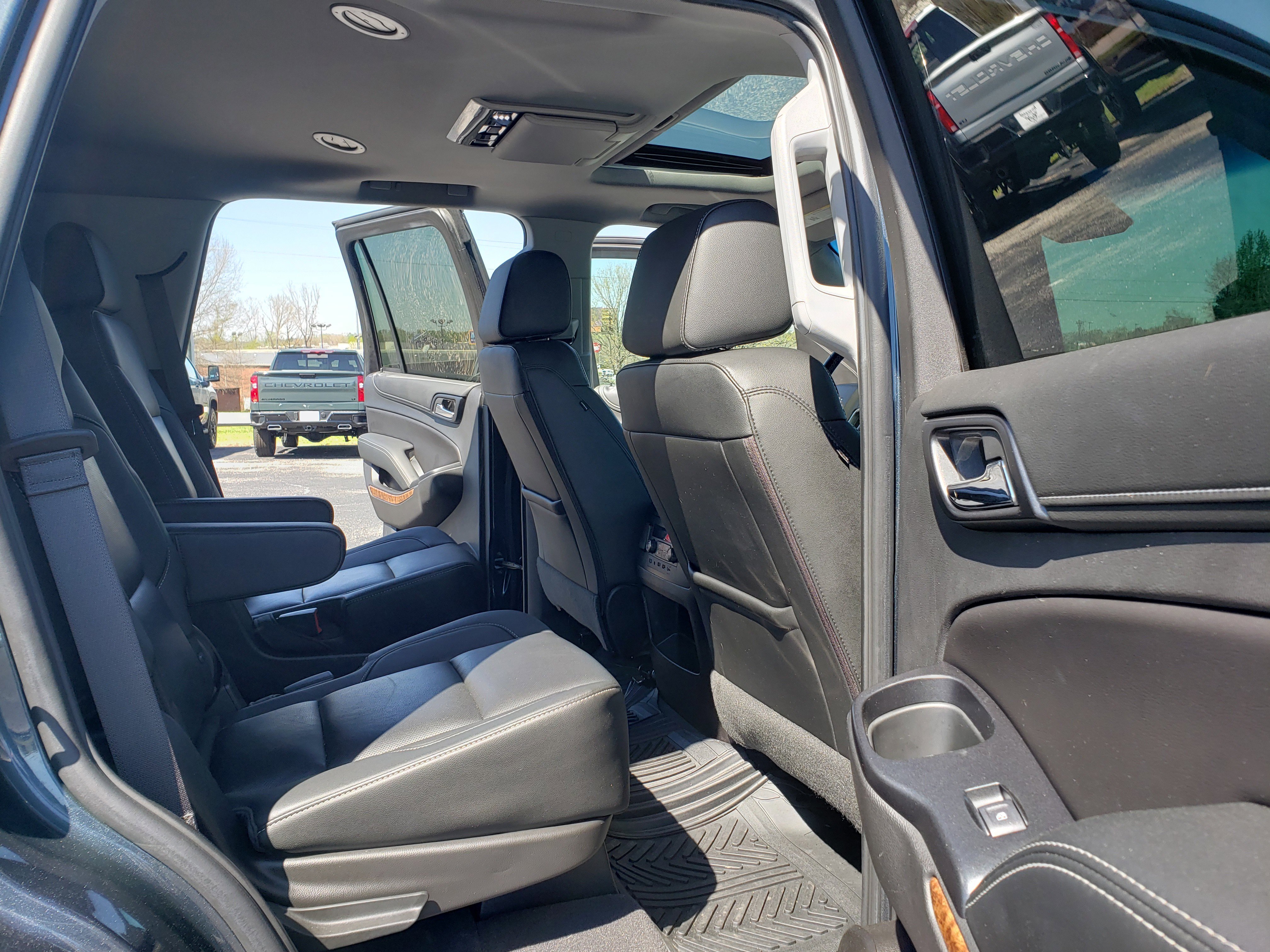 Used 2019 Chevrolet Tahoe Premier image 33