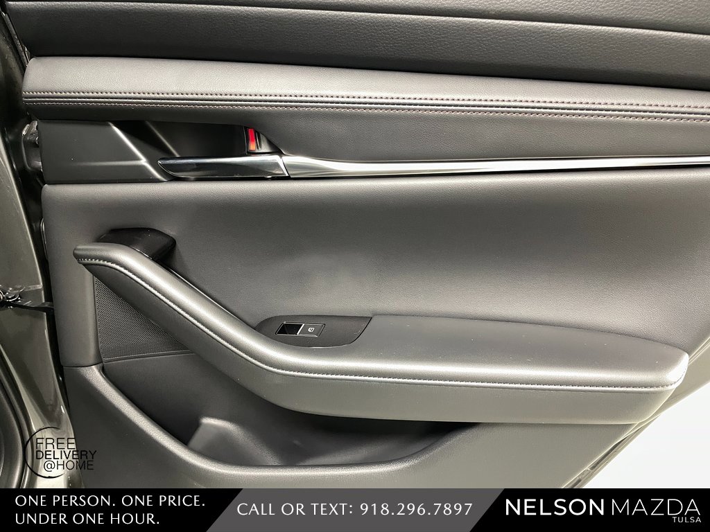 New 2026 MAZDA MAZDA3 Hatchback w/Premium Plus Pkg image 44