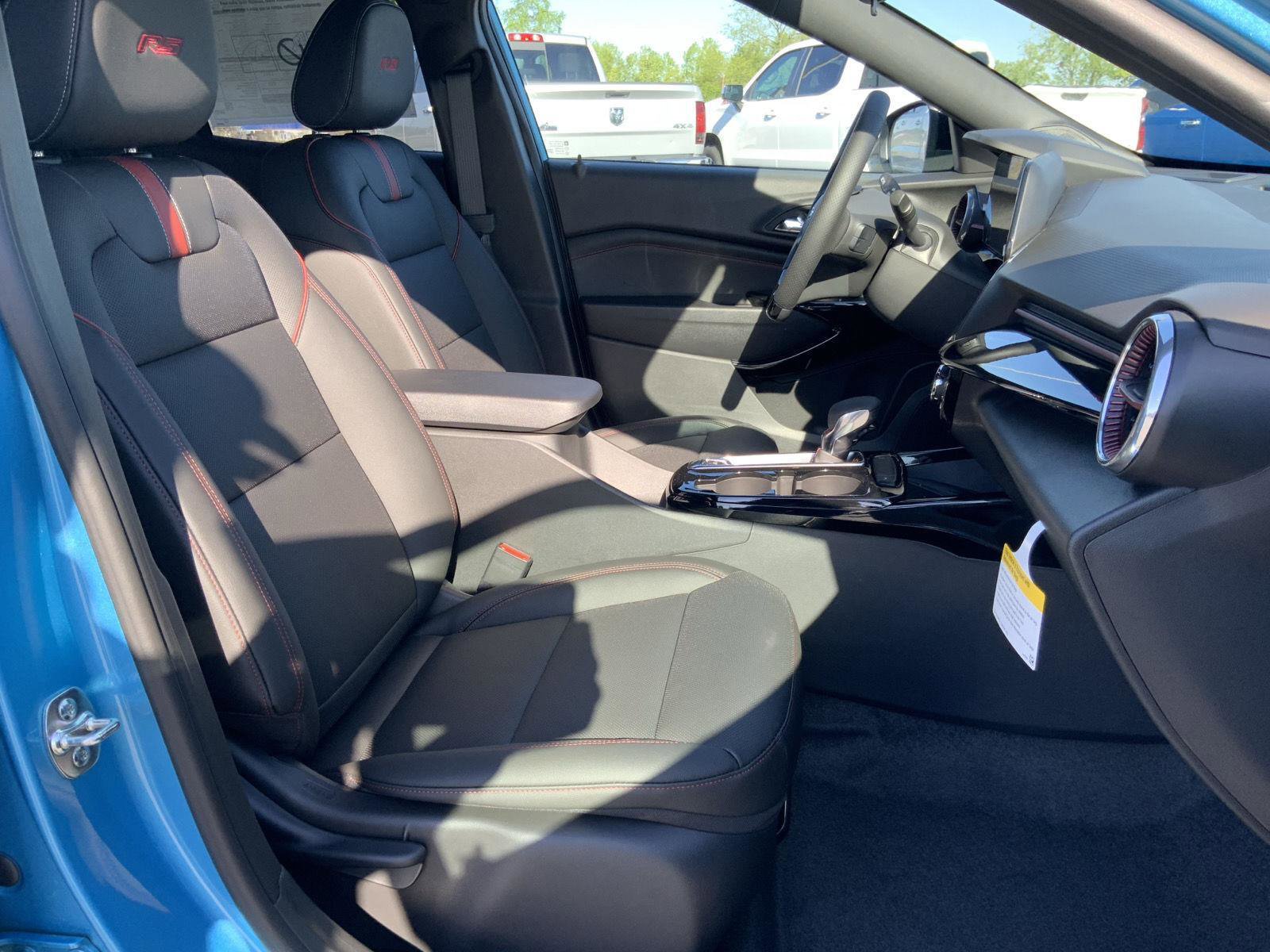 New 2026 Chevrolet Trax RS FWD image 57