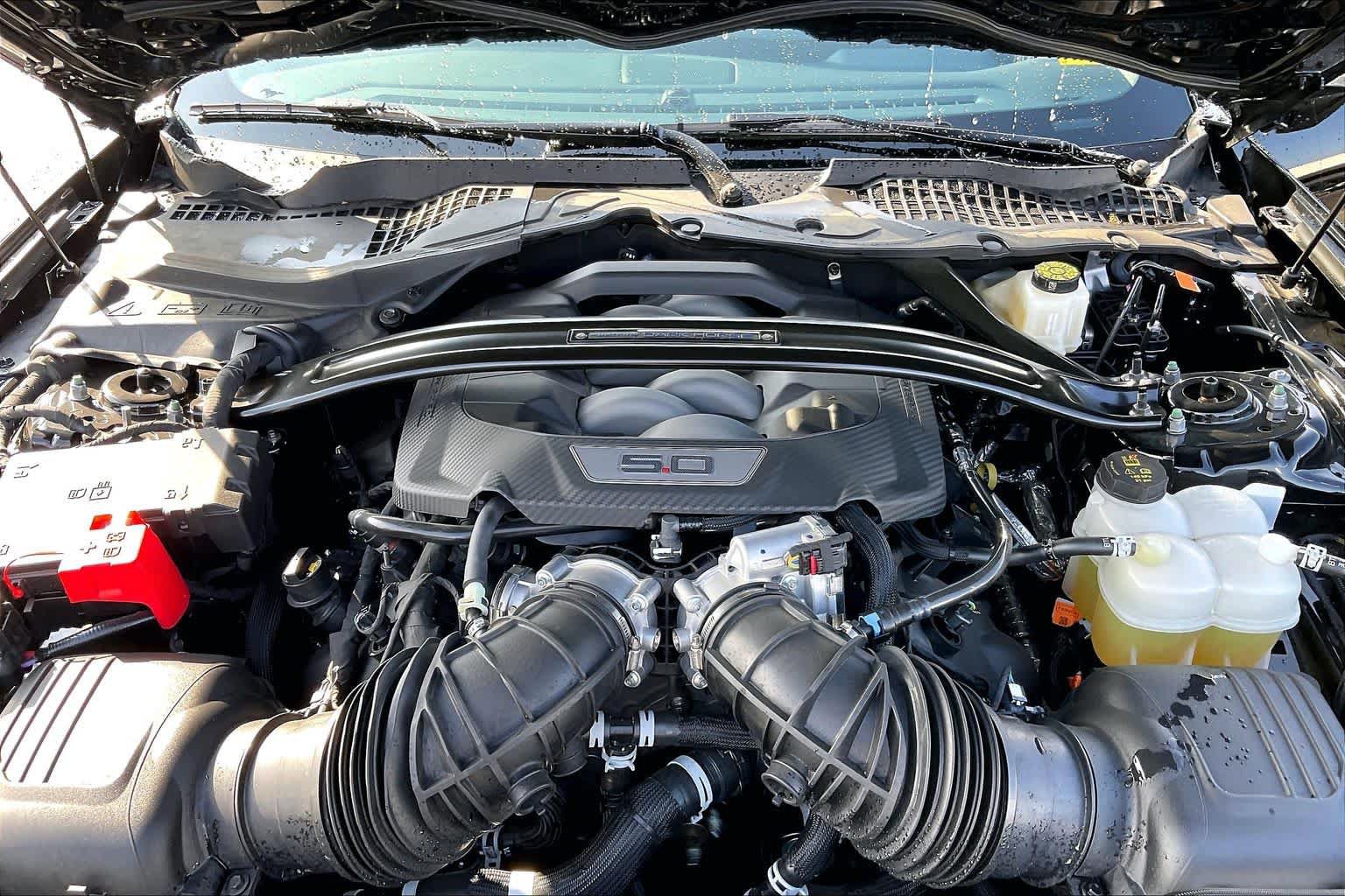 Used 2025 Ford Mustang Dark Horse RWD image 24
