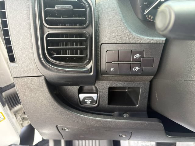 Used 2025 RAM ProMaster 3500 w/ Convenience Group FWD image 21