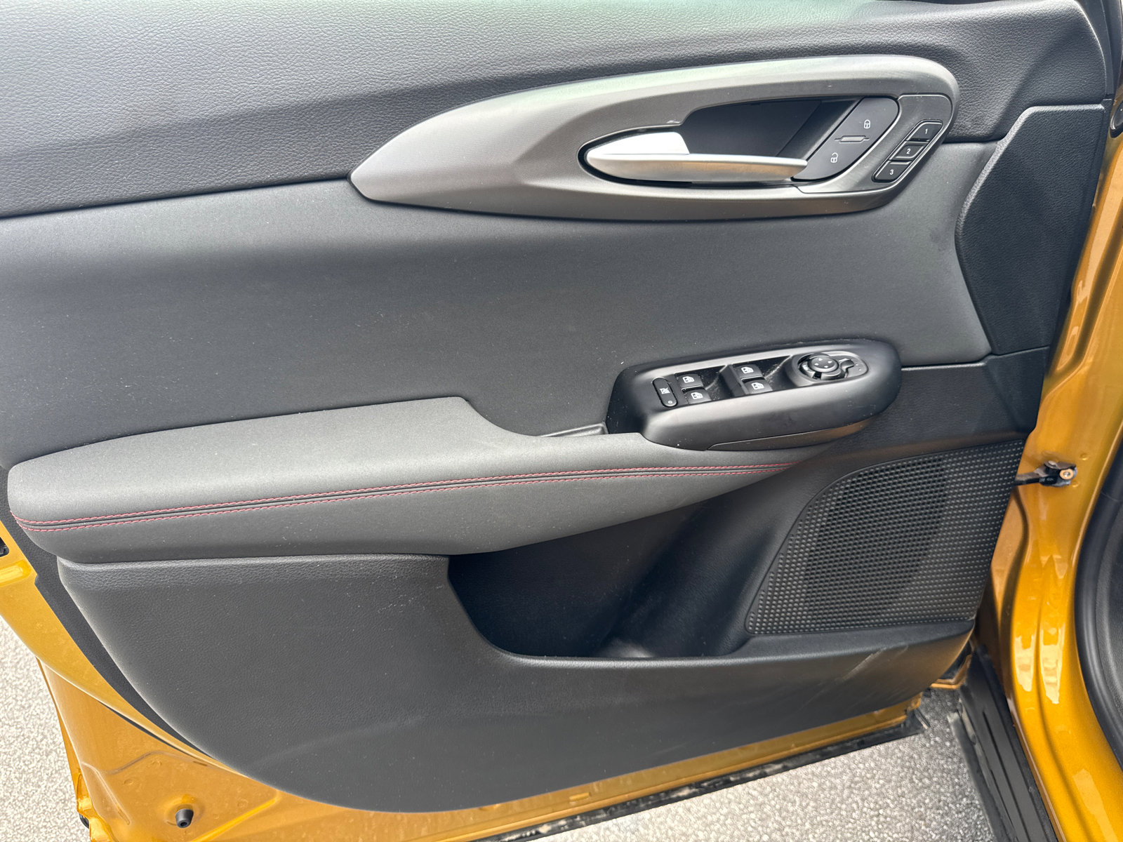 Used 2025 Dodge Hornet R/T AWD/4WD image 11