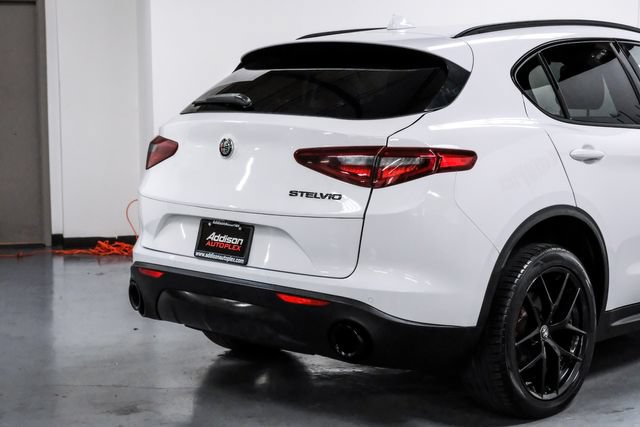 Used 2019 Alfa Romeo Stelvio w/ Nero Edizione RWD image 12