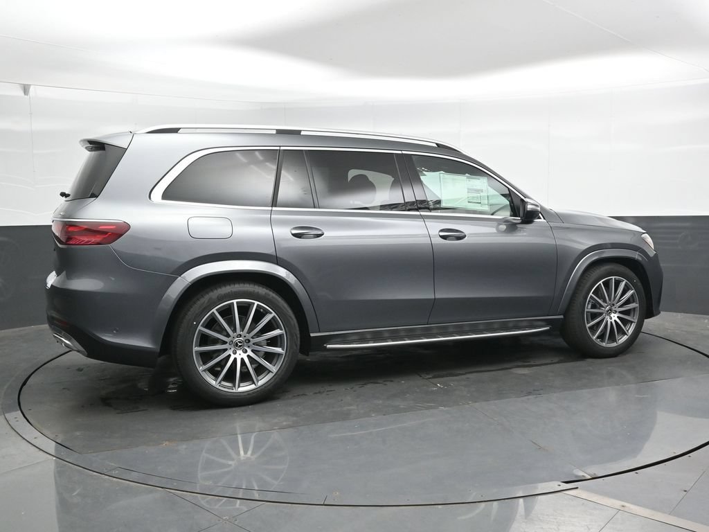 New 2026 Mercedes-Benz GLS 580 4MATIC image 2