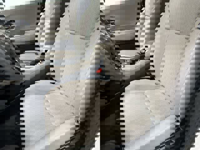 Used 2018 Honda HR-V EX image 10