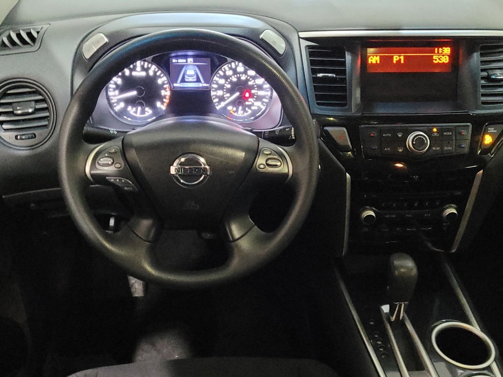 Used 2016 Nissan Pathfinder S AWD/4WD image 22