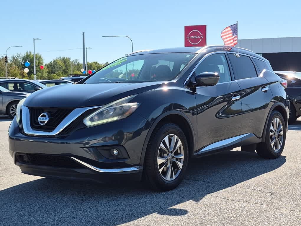 Used 2018 Nissan Murano SL w/ Moonroof Package
