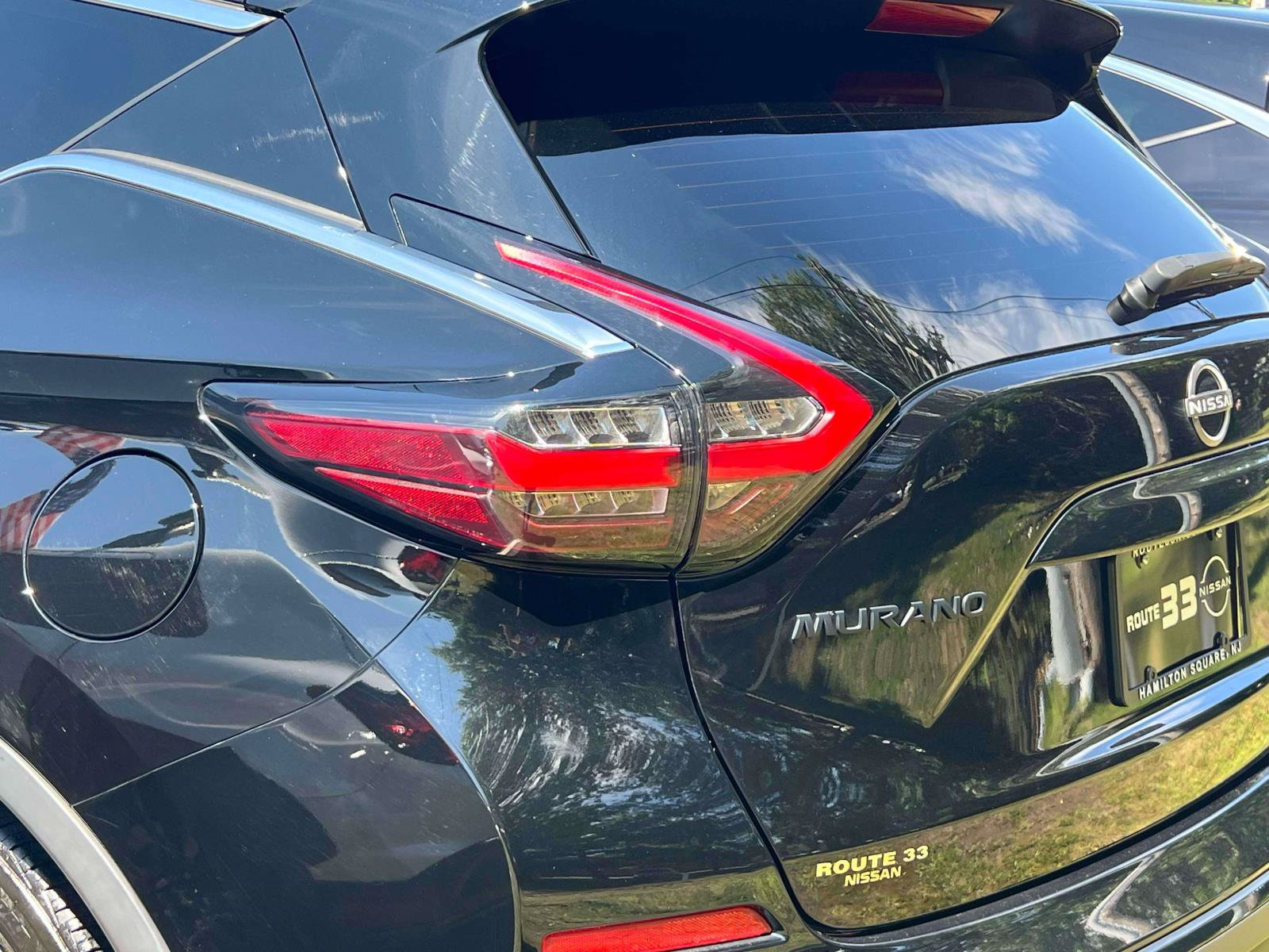 Used 2025 Nissan Murano SV AWD/4WD image 6