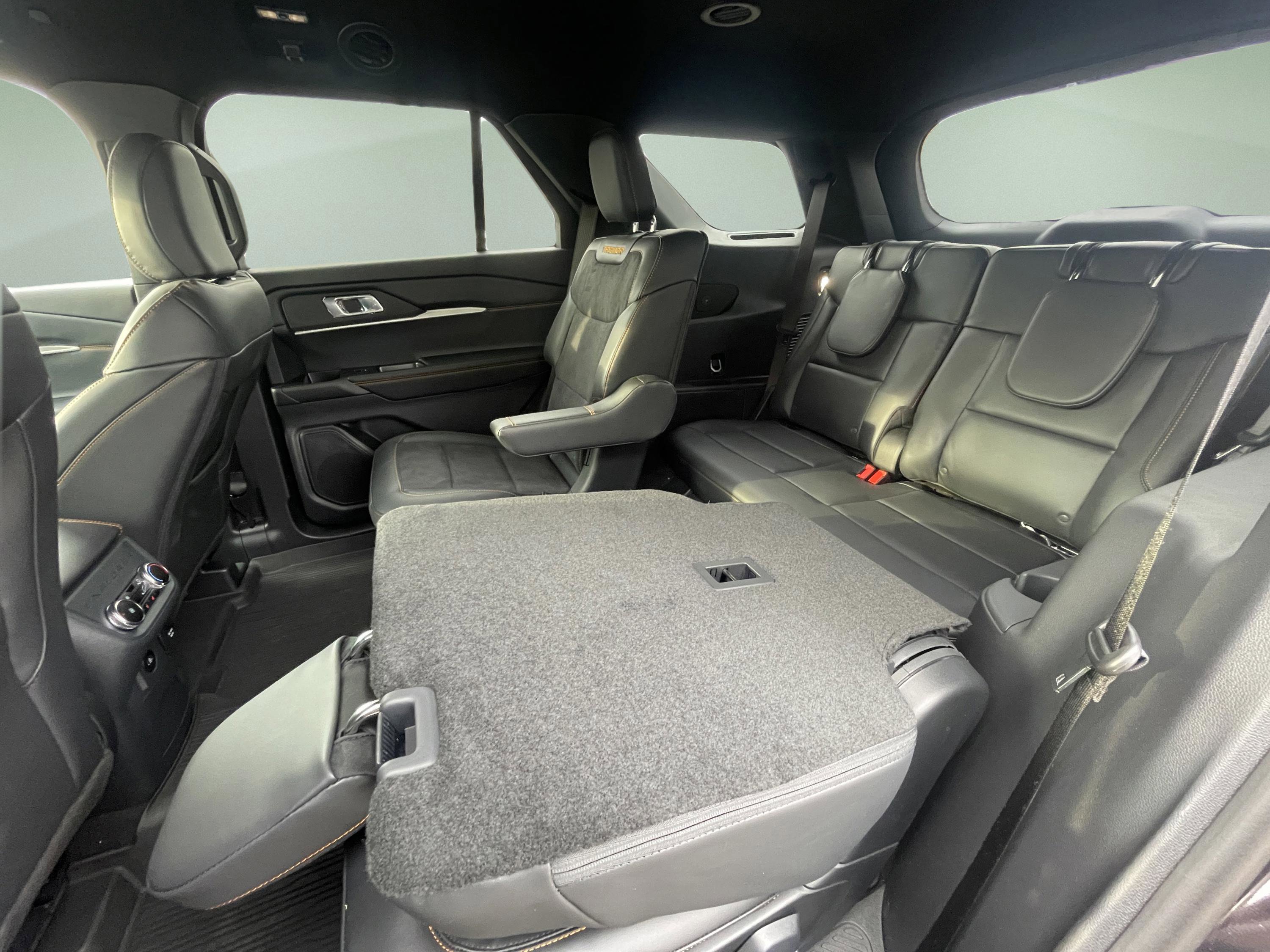 Used 2026 Ford Explorer Tremor w/ Tremor Convenience Package AWD/4WD image 26