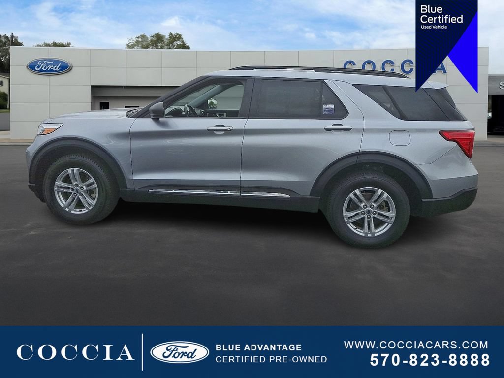 Used 2022 Ford Explorer XLT AWD/4WD image 7
