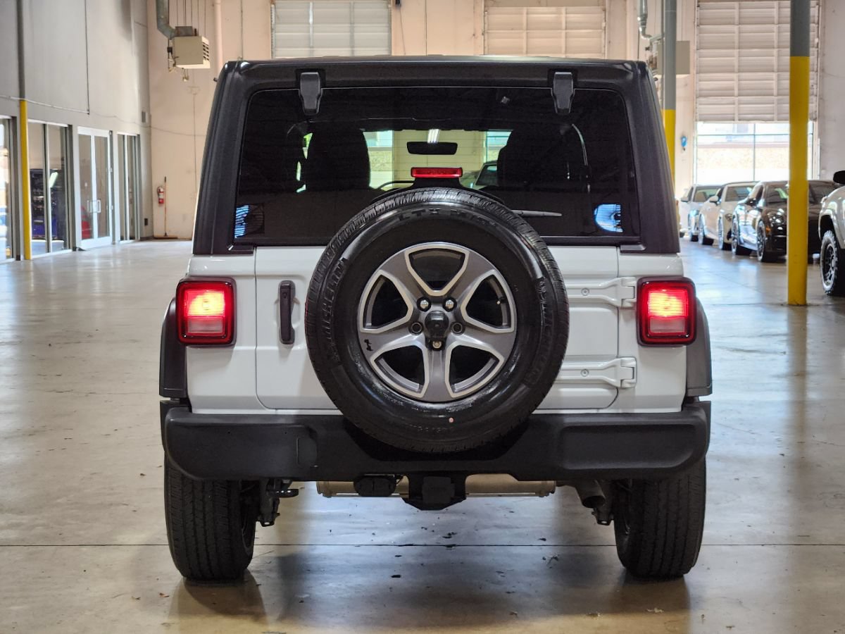 Used 2022 Jeep Wrangler Unlimited Sport AWD/4WD image 10