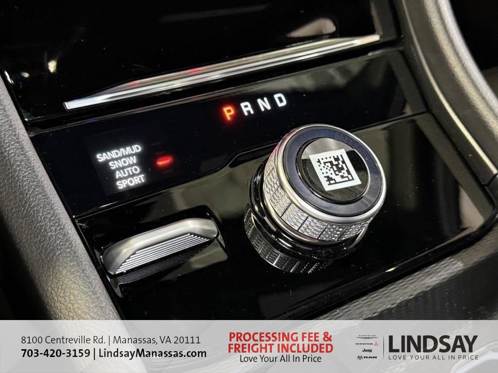 New 2025 Jeep Grand Cherokee L Limited w/ Luxury Tech Group II image 31