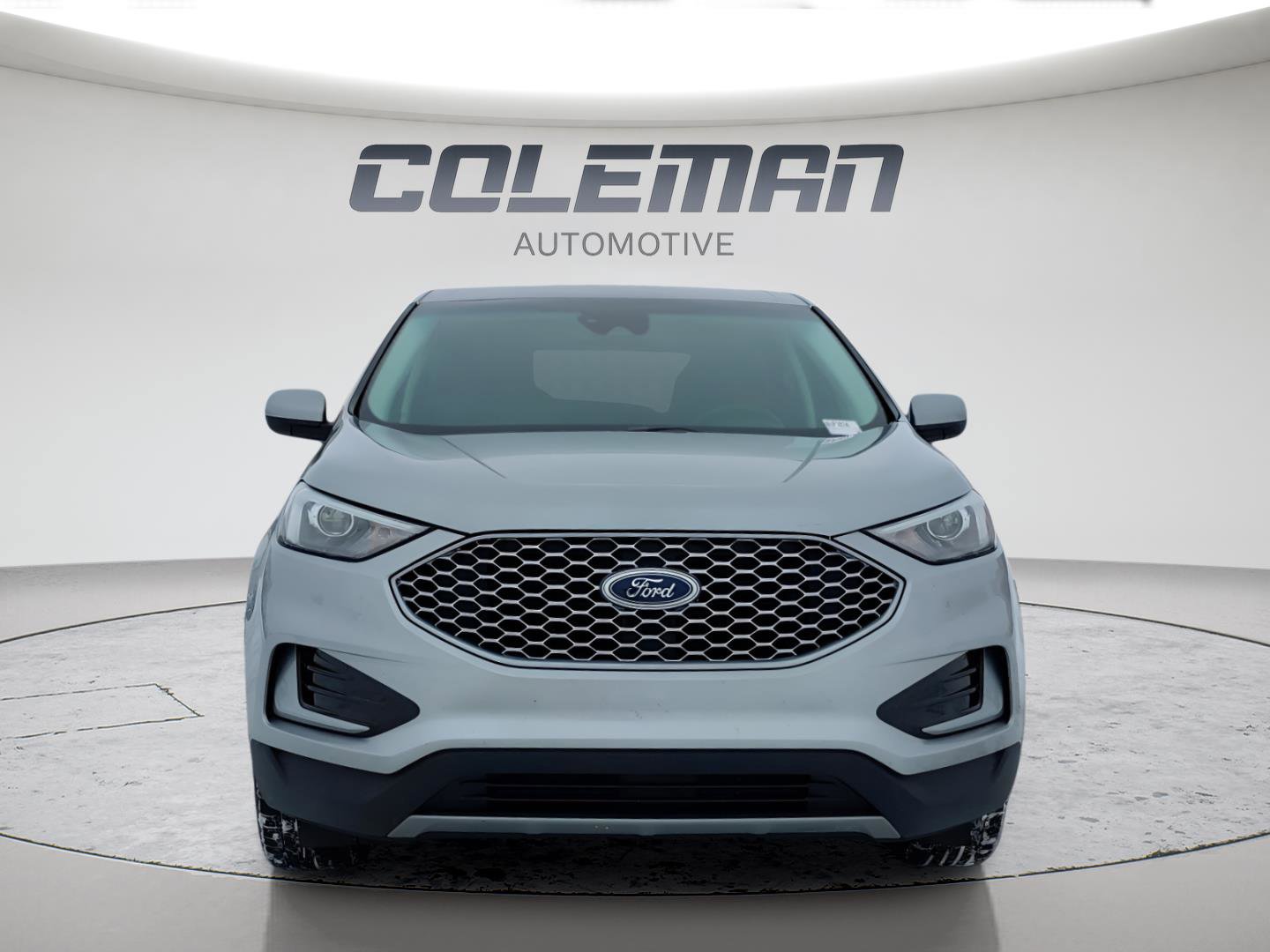 Used 2024 Ford Edge SEL image 8