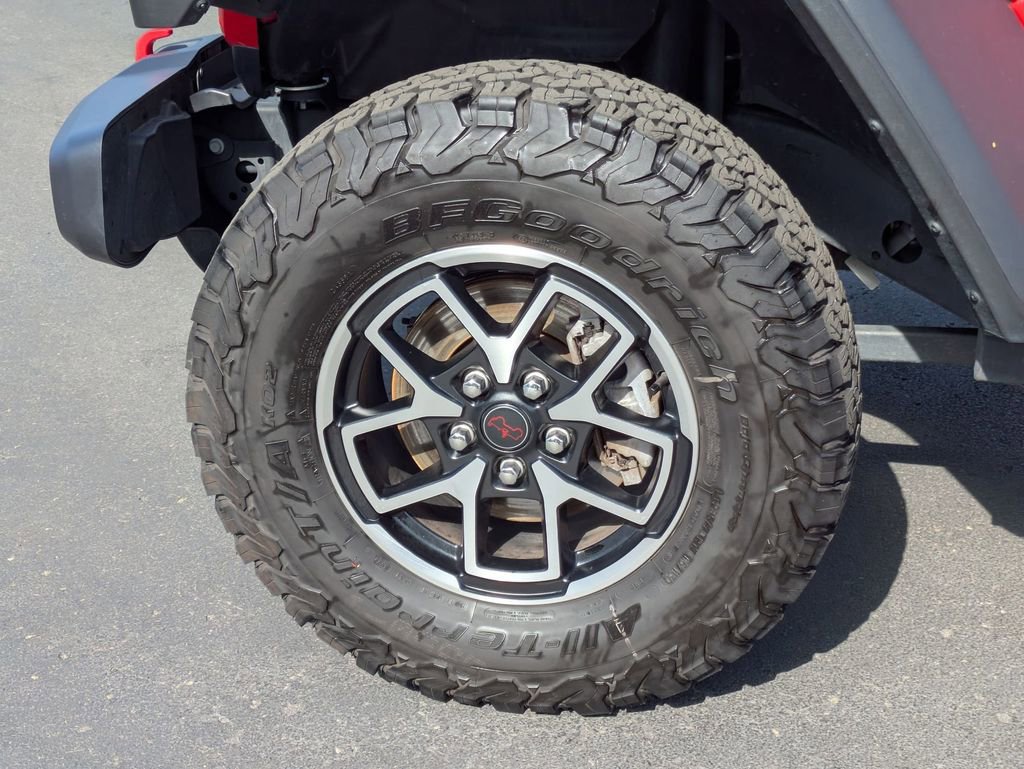 Used 2025 Jeep Wrangler Unlimited Rubicon w/ Convenience Group image 13