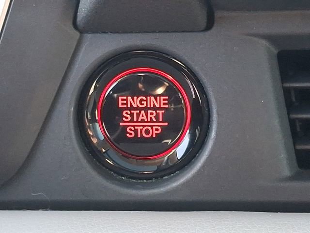 Used 2023 Honda Pilot Touring image 21