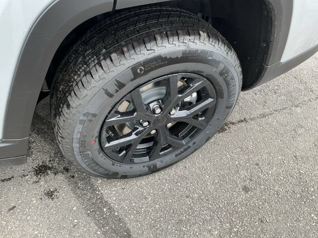 New 2026 Jeep Grand Cherokee L 4WD image 17