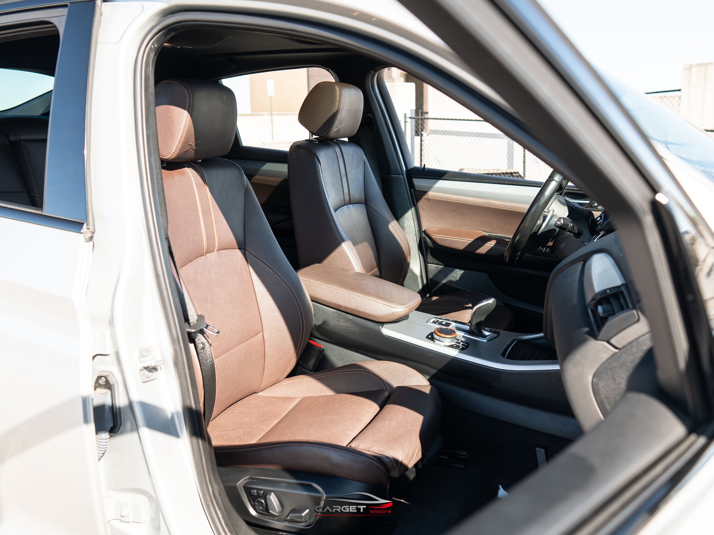 Used 2018 BMW X4 M40i w/ Driving Assistance Package AWD/4WD image 17