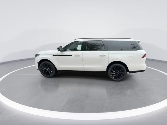 New 2027 Lincoln Navigator L Reserve w/ Jet Appearance Package AWD/4WD image 5