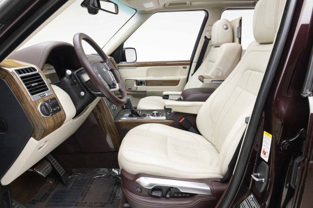 Used 2012 Land Rover Range Rover Autobiography image 32