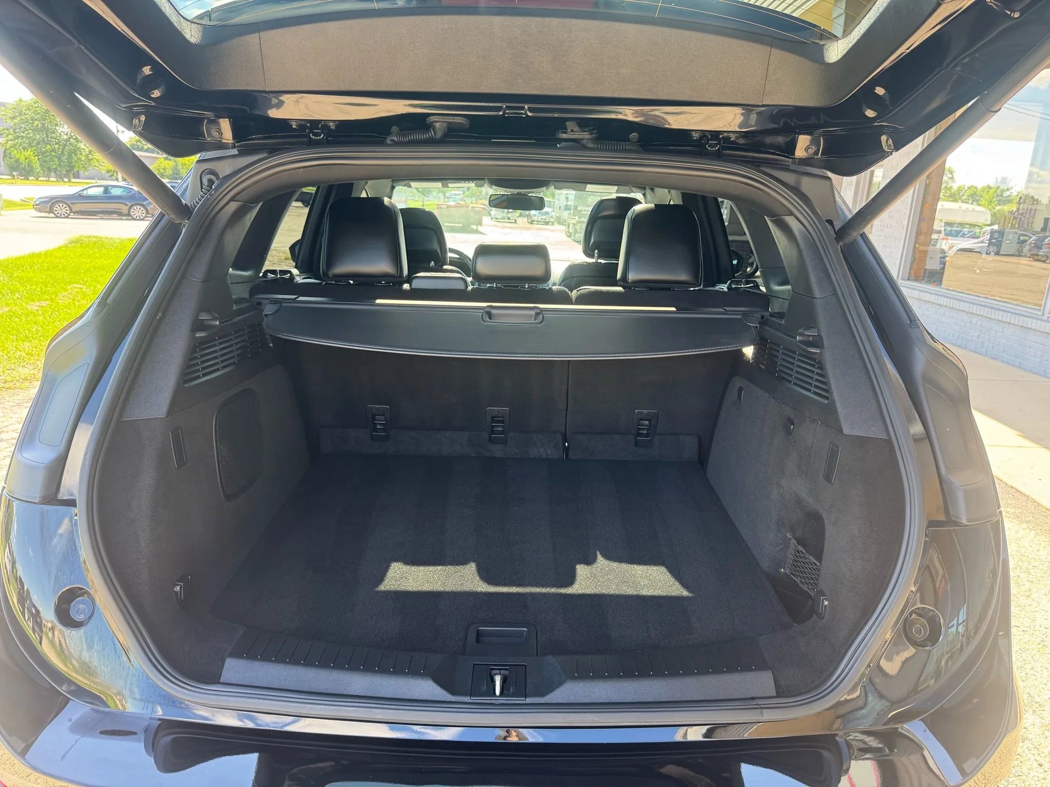 Used 2017 Lincoln MKC Reserve w/ Lincoln MKC Climate Package image 16