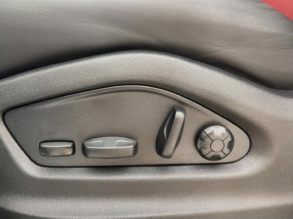 New 2026 Porsche Cayenne S AWD/4WD image 22