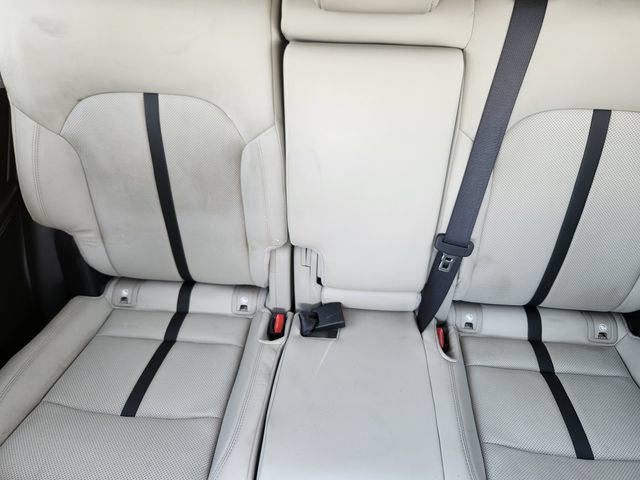 Used 2024 MAZDA CX-90 Plug-In Hybrid w/ Preferred AWD/4WD image 17