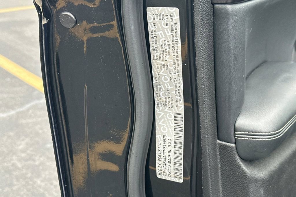 Used 2021 Jeep Grand Cherokee L Laredo image 32