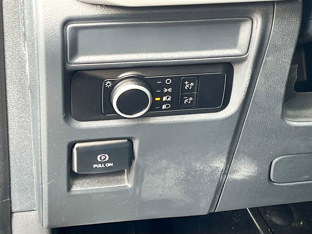 Used 2024 Ford Expedition XLT image 10