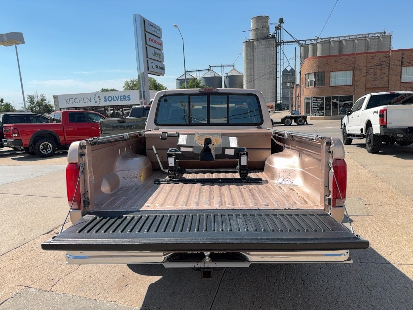 Used 1997 Ford F250 2WD SuperCab Heavy Duty image 8