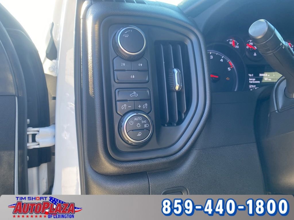 Used 2023 Chevrolet Silverado 2500 Custom w/ Custom Value Package image 18