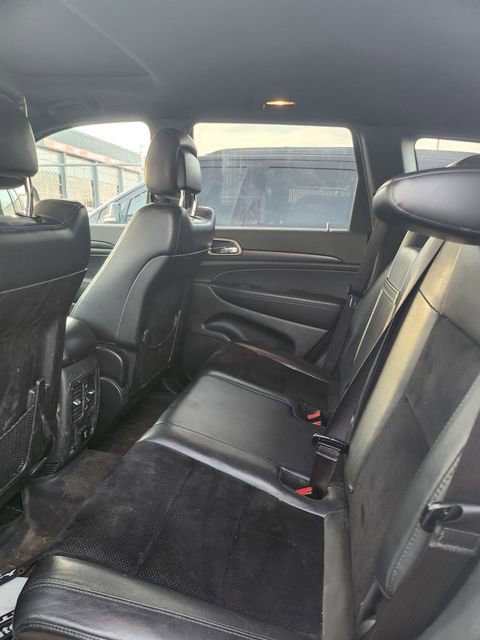 Used 2015 Jeep Grand Cherokee Altitude image 12
