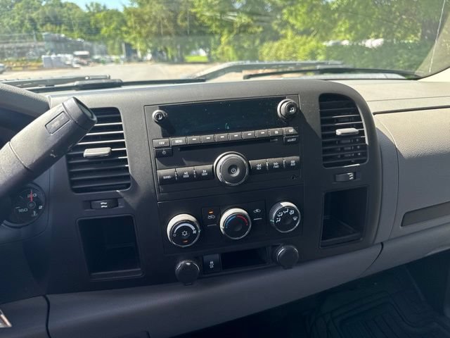 Used 2013 Chevrolet Silverado 1500 W/T AWD/4WD image 10