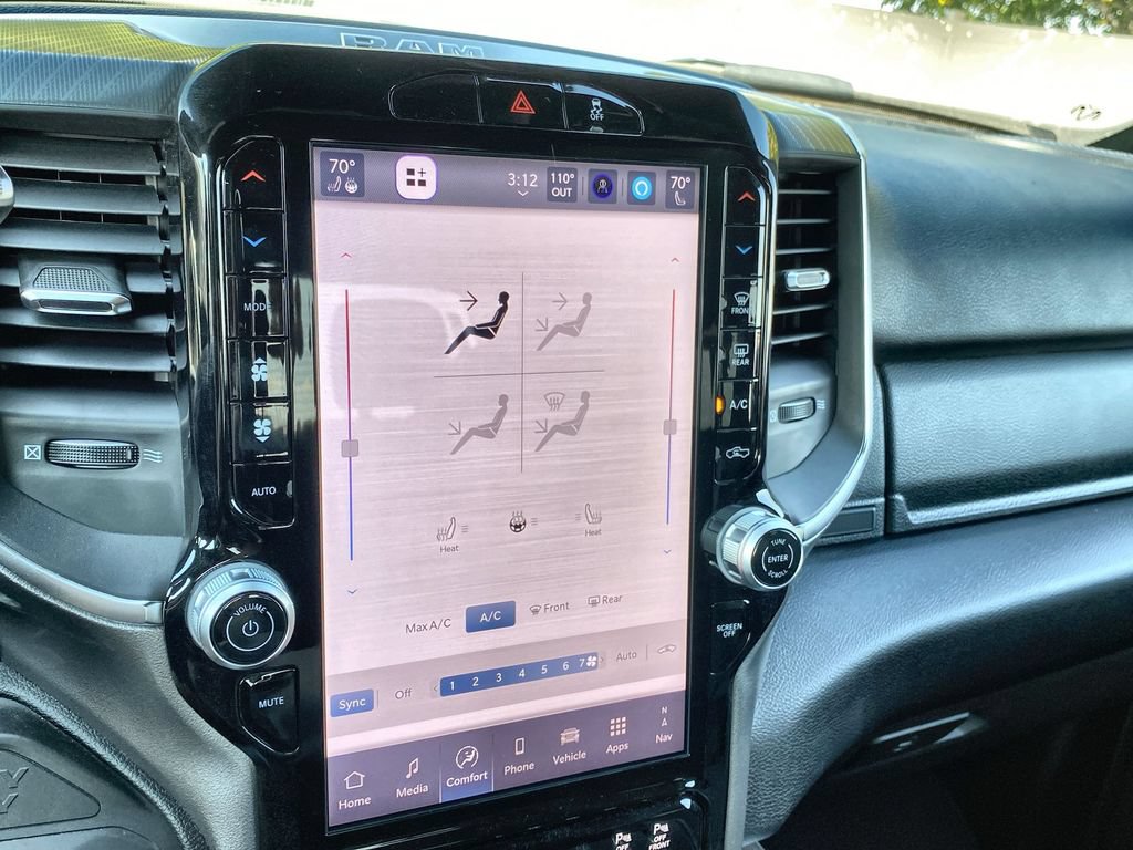 New 2025 RAM 2500 Big Horn AWD/4WD image 20