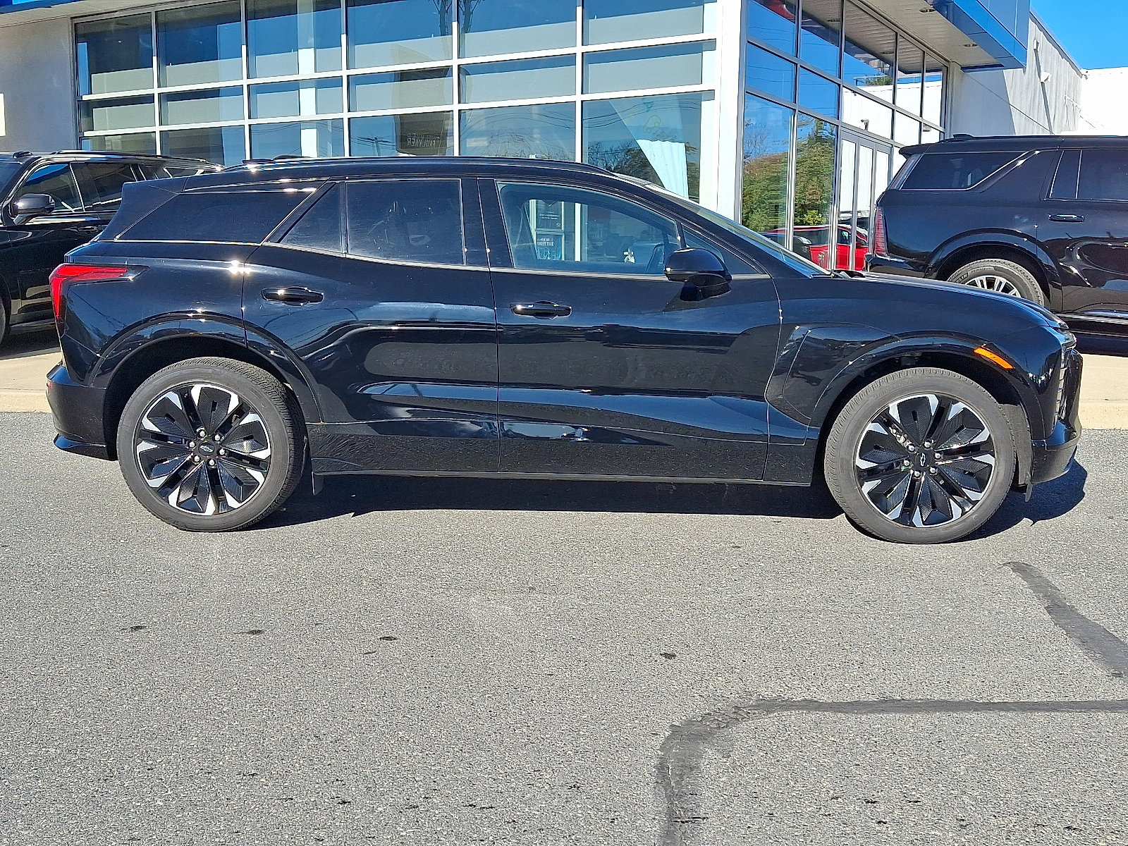 Certified 2025 Chevrolet Blazer EV RS AWD/4WD image 8