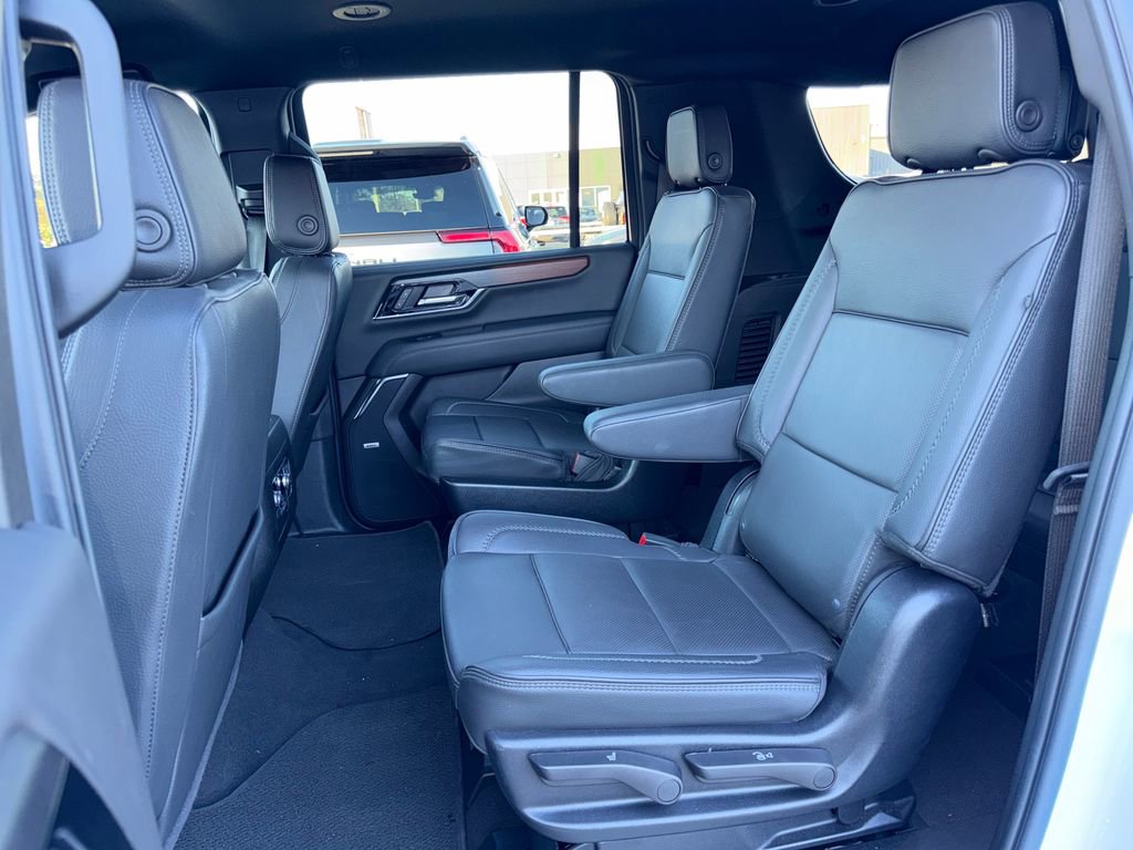 Certified 2025 GMC Yukon XL Denali image 27