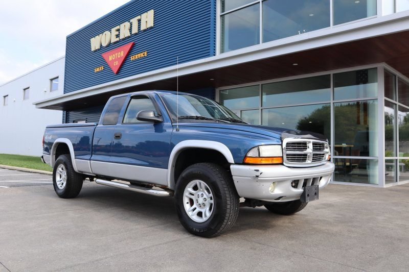 Used 2004 Dodge Dakota SLT w/ Tire & Handling Group