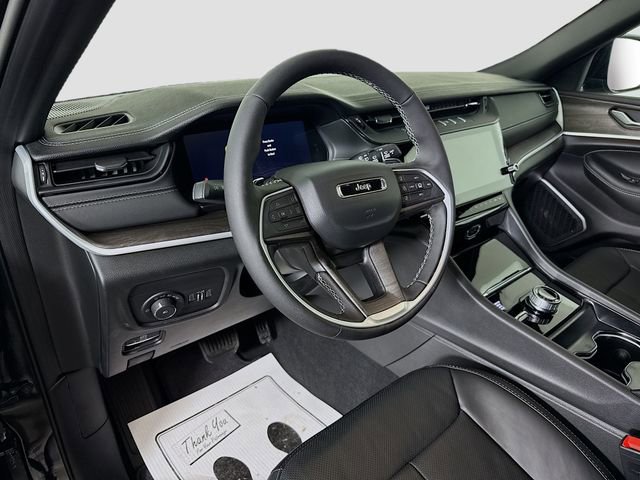 New 2026 Jeep Grand Cherokee Limited image 9