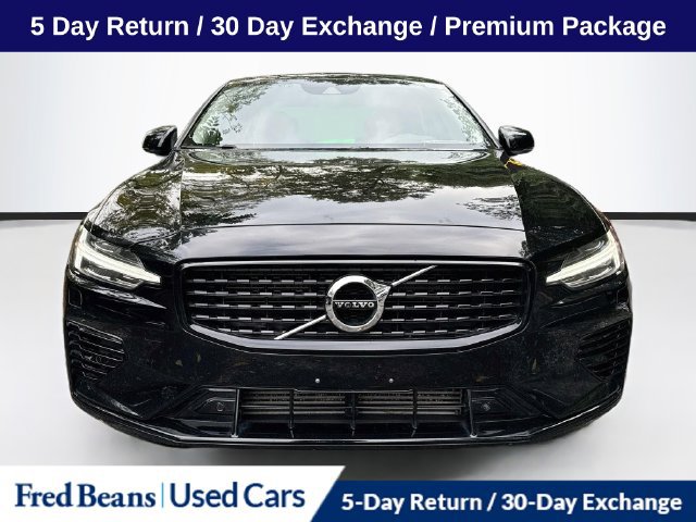 Used 2022 Volvo S60 T8 R-Design Expression w/ Premium Package AWD/4WD image 2