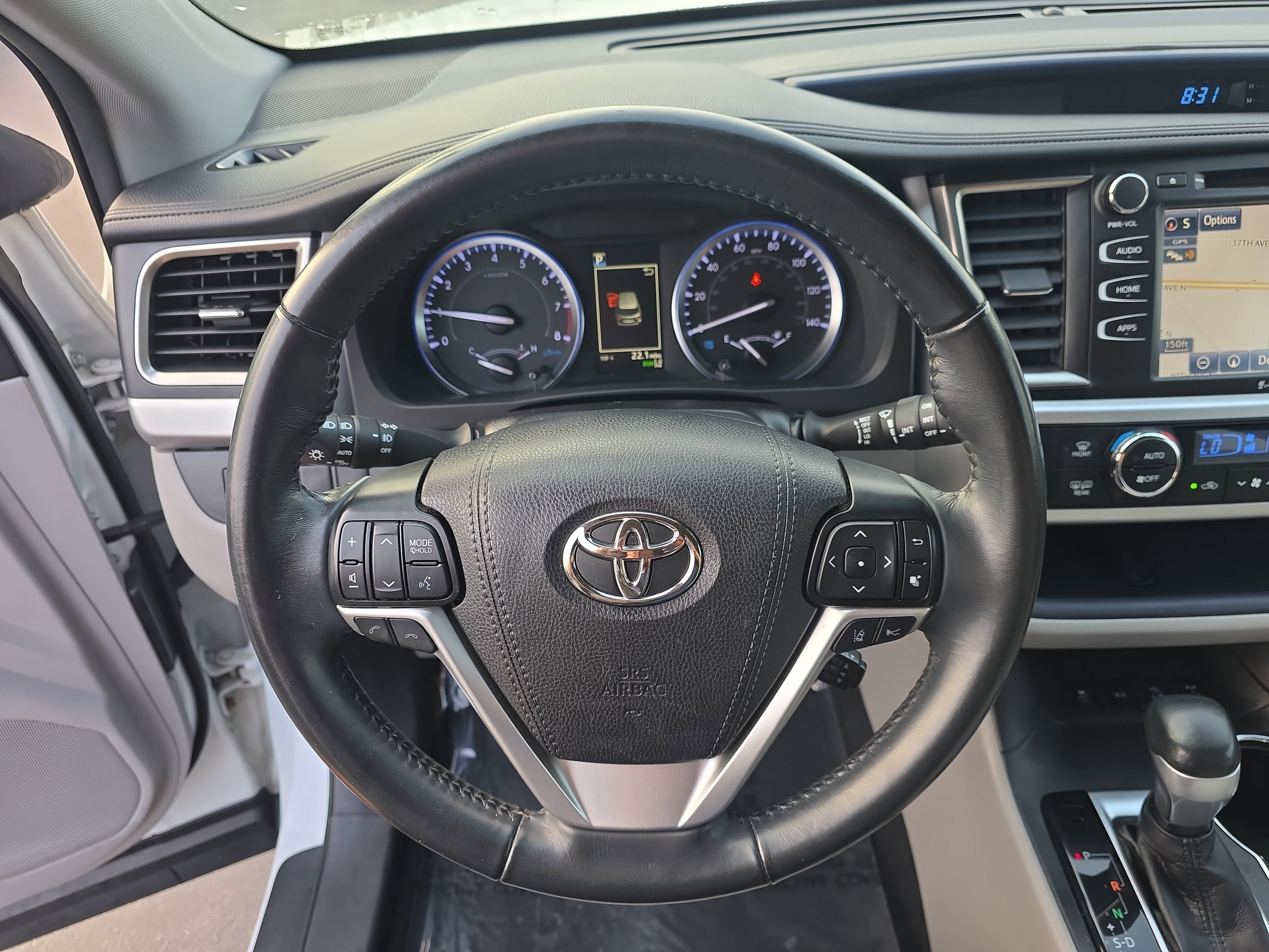 Used 2019 Toyota Highlander image 30