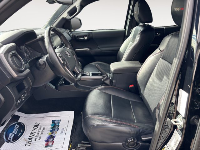 Used 2019 Toyota Tacoma TRD Pro AWD/4WD image 11