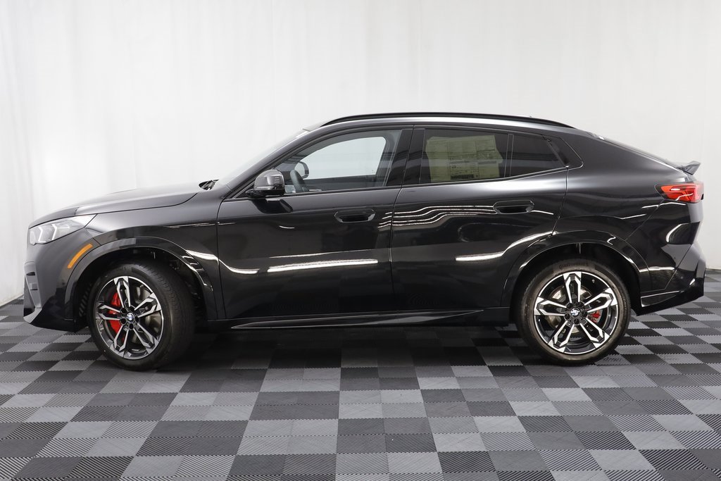 New 2025 BMW X2 xDrive28i w/ M Sport Package image 4