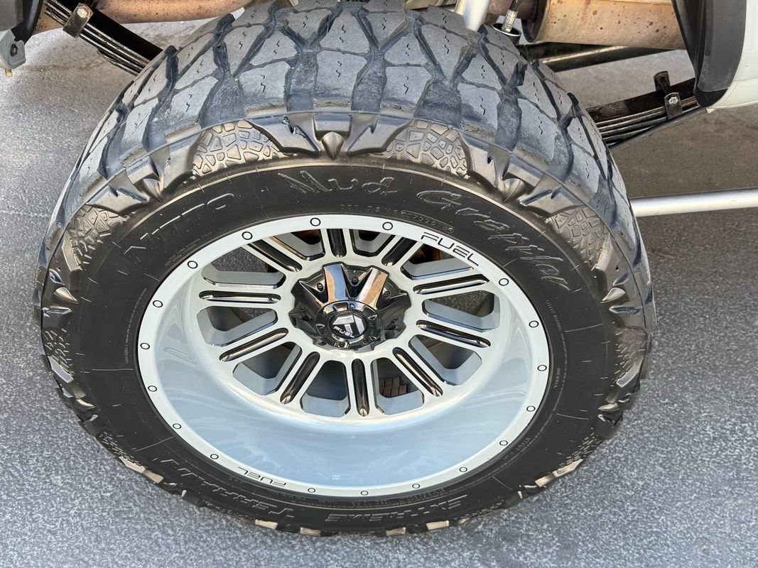 Used 2019 Toyota Tacoma TRD Sport AWD/4WD image 19
