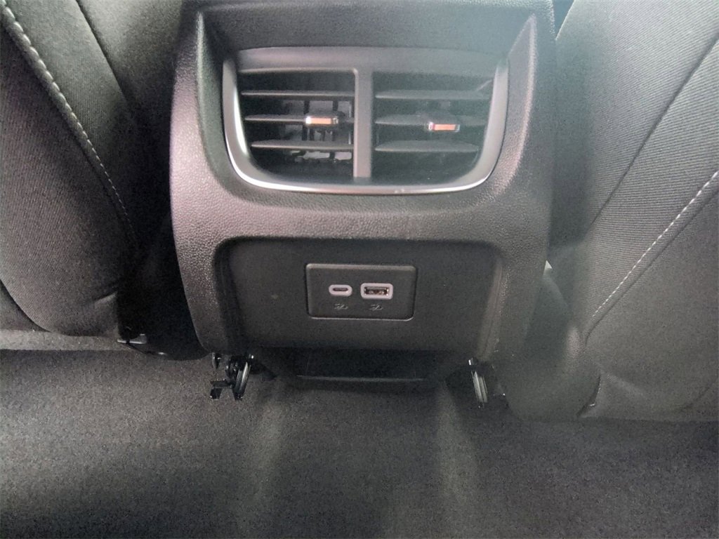 Certified 2024 Chevrolet Blazer LT w/ Convenience Package image 20