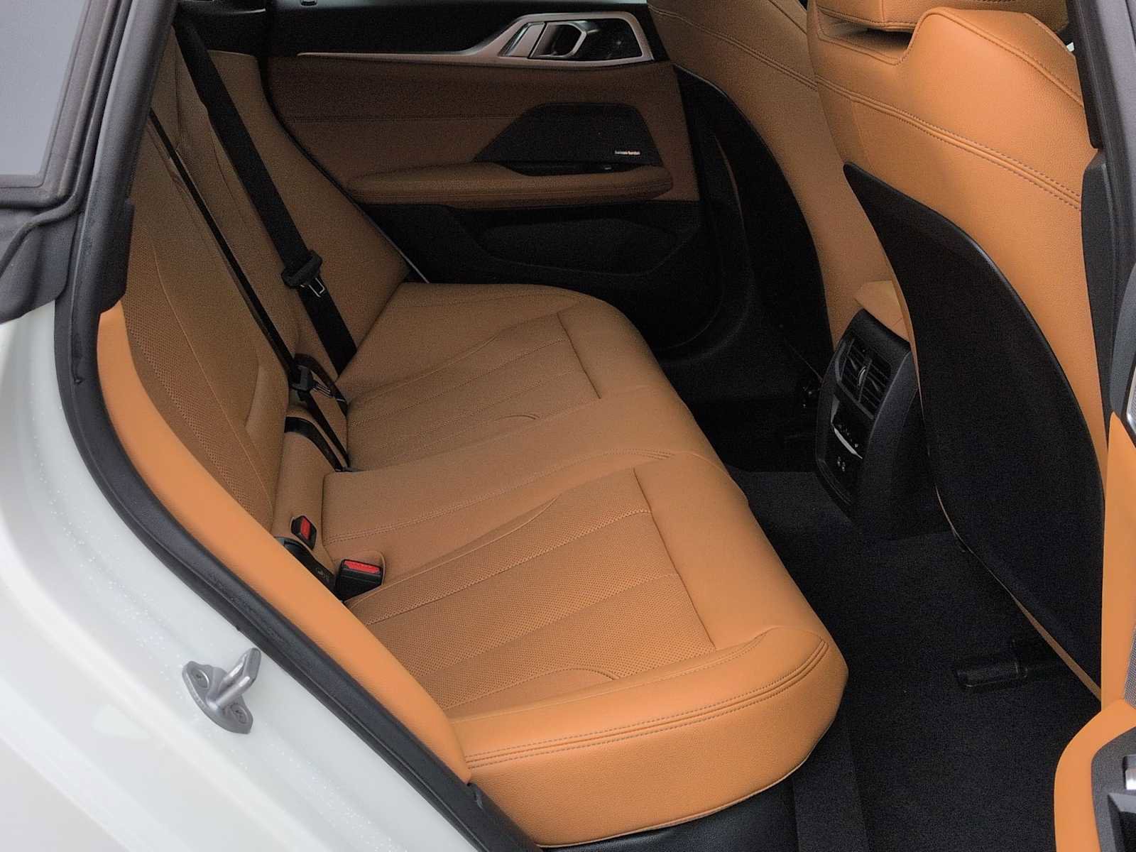 New 2026 BMW i4 M60 AWD/4WD image 22